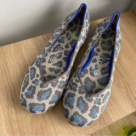 Rothy’s Spotted Leopard Round Toe Flats - Picture 1 of 11